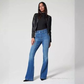 Denim | Skinny Flare Jean In Margaret Wash  –  Womens Clothing Denim